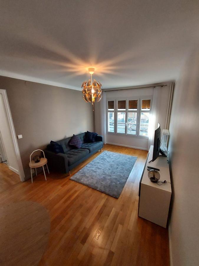 Apartment Bel 2 Pieces, Sortie De Metro Ligne 8 Charenton-le-Pont